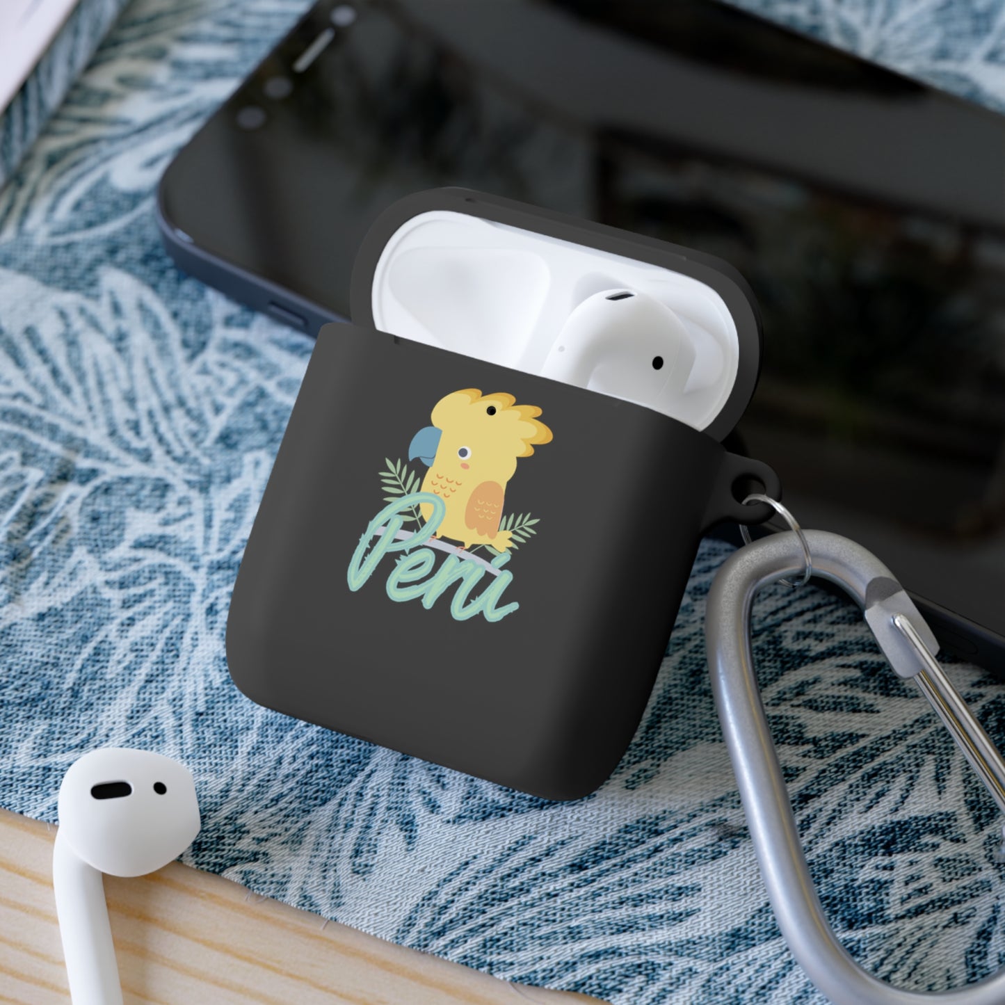 AirPods and AirPods Pro Case Cover 'Gallito de las Rocas'