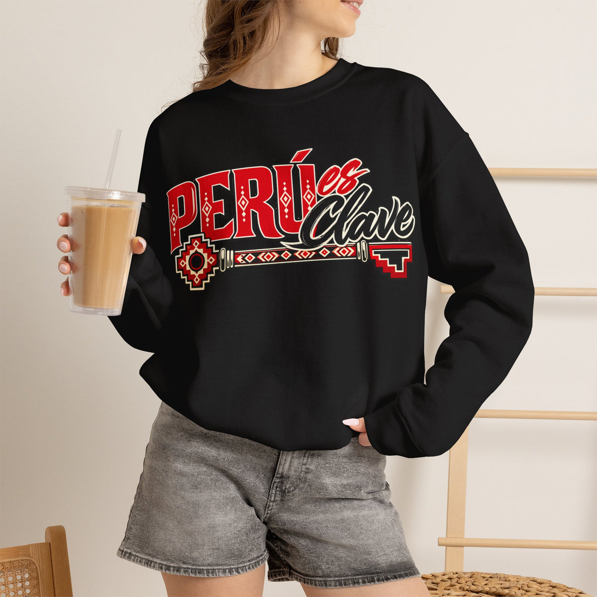 Best Perú es Clave Sweatshirt - Chakana Key Crewneck Gift