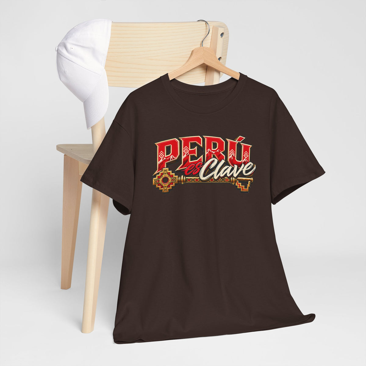 Best Perú es Clave T-Shirt - Gold Key & Andes Peruvian Tee