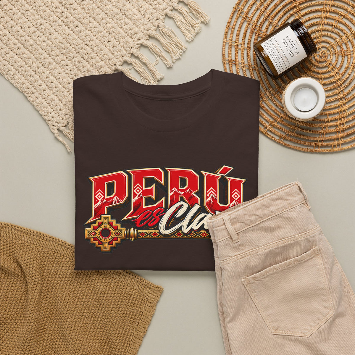 Best Perú es Clave T-Shirt - Gold Key & Andes Peruvian Tee