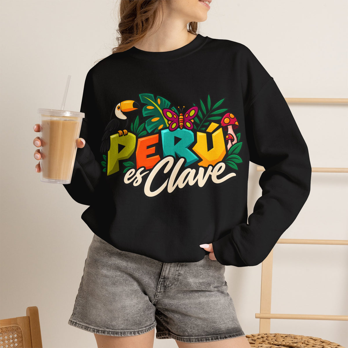 Best Perú es Clave Sweatshirt - Amazon Toucan Jungle Gift