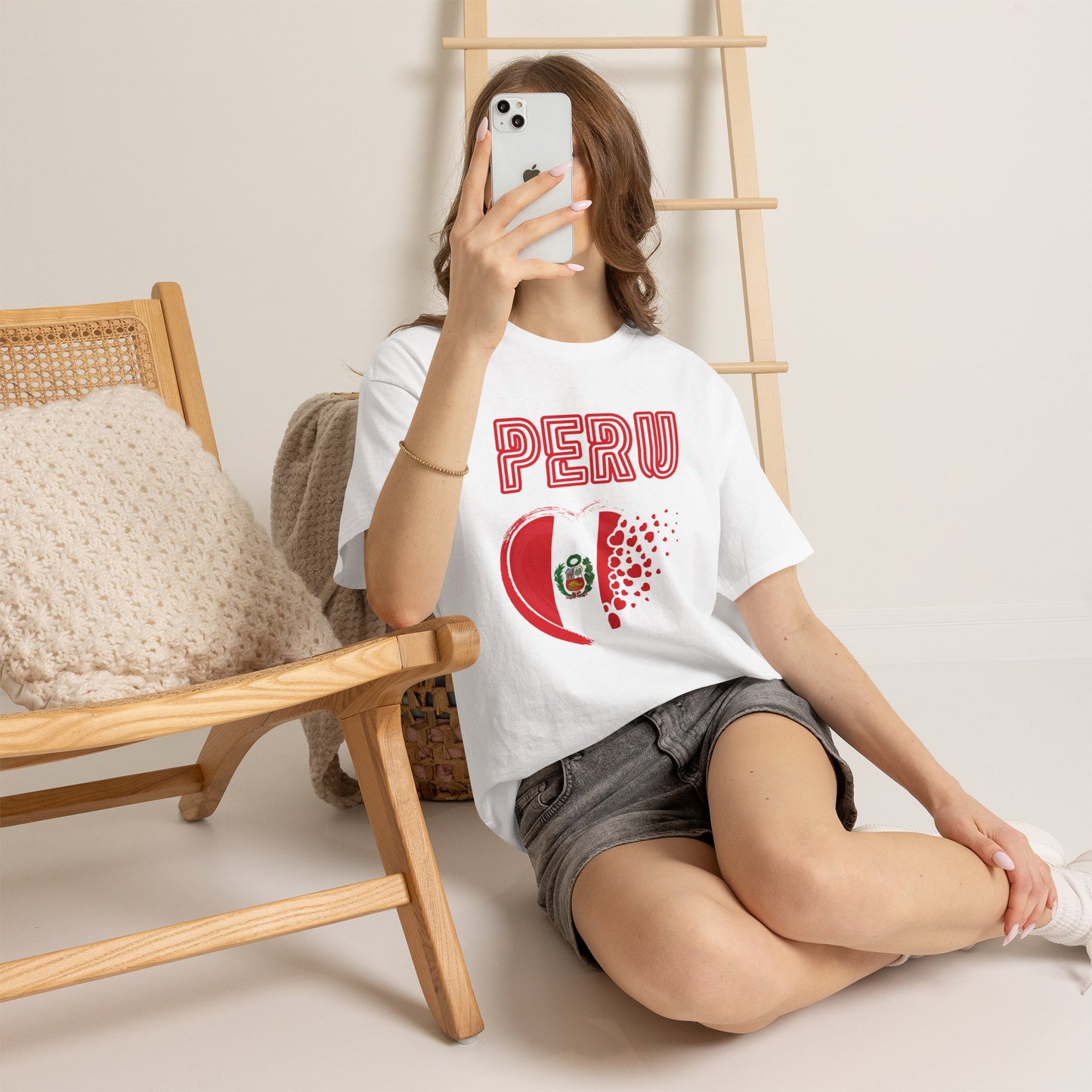 Best Peru Heart Flag T-Shirt - Peruvian Pride Tee