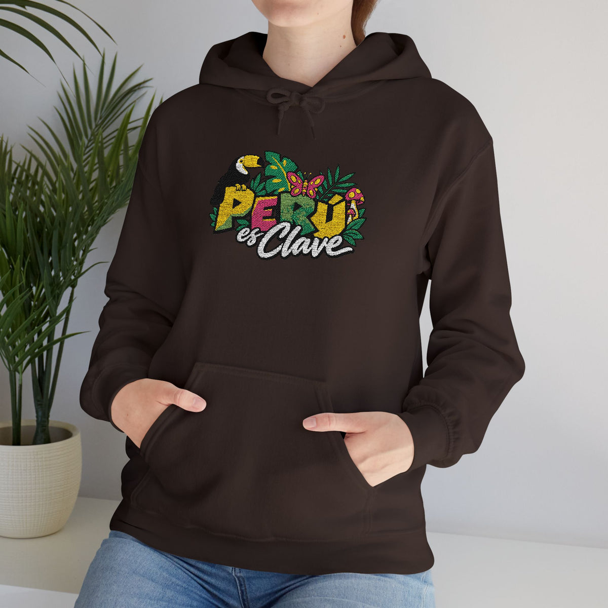 Best Perú es Clave Embroidered Hoodie - Amazon Toucan Gift