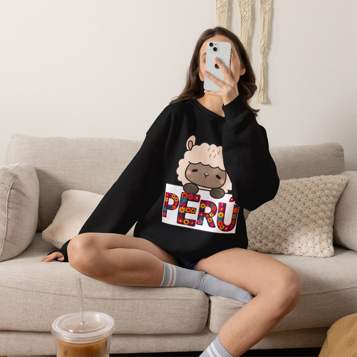 Best Peru Floral Llama Sweatshirt - Crewneck